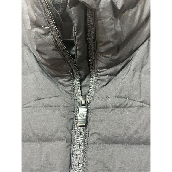 NWOT Lululemon Pack It Down Goose Down Black Puffer Jacket Women's Size 8US - Picture 5 of 12
